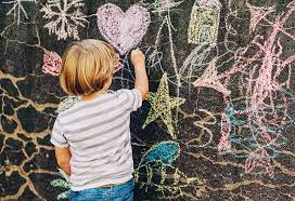 kids chalk art
